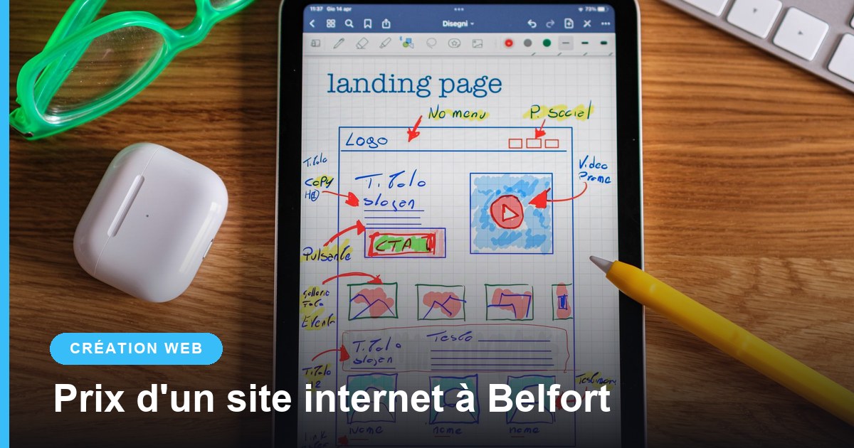 Maquette de page d'accueil dessinée sur une tablette