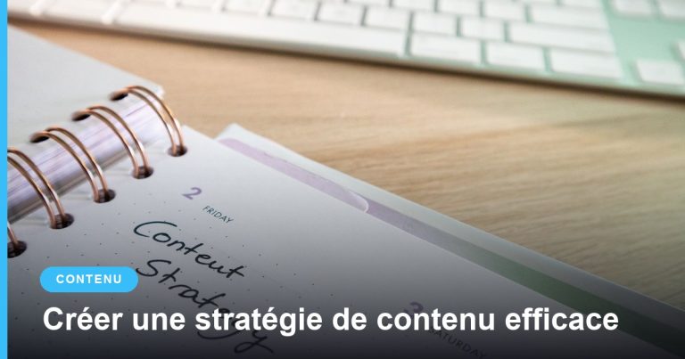 Agenda à spirale avec les mots « Content Strategy » écrits à la main près d’un clavier
